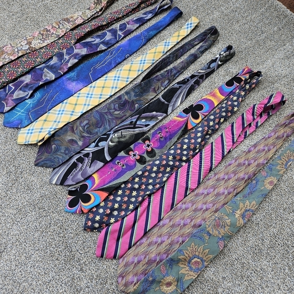 Tie Lot 12 Vintage Mens Neck Ties Colorful Business Variety - Picture 2 of 13